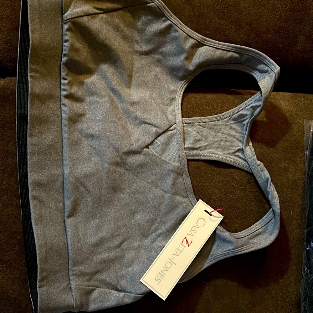 Sports bra